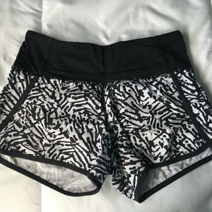 Lululemon speed up shorts